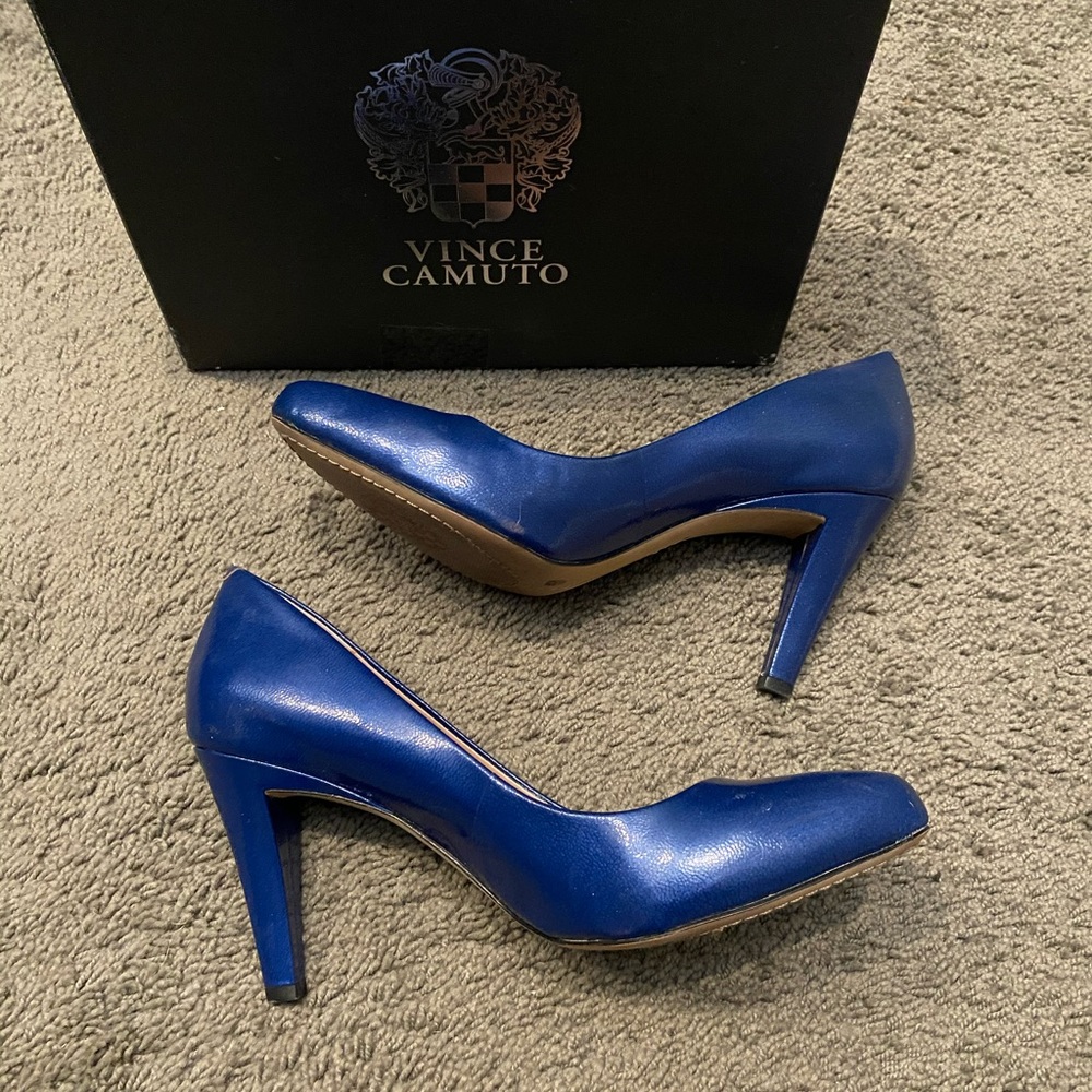 Vince Camuto Blue heels - Picture 3 of 6